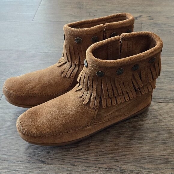 NEW Minnetonka Dusty Brown Double Fringe Side Zip Booties Boots Size 8 - Picture 6 of 13